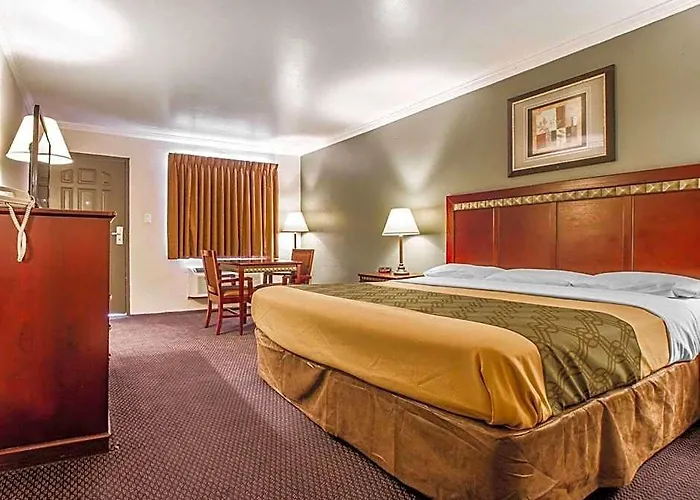 Inn Rodeway